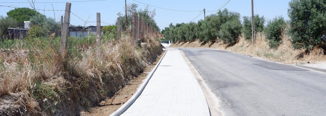 Concluído novo passeio pedonal na Estrada da Chainha