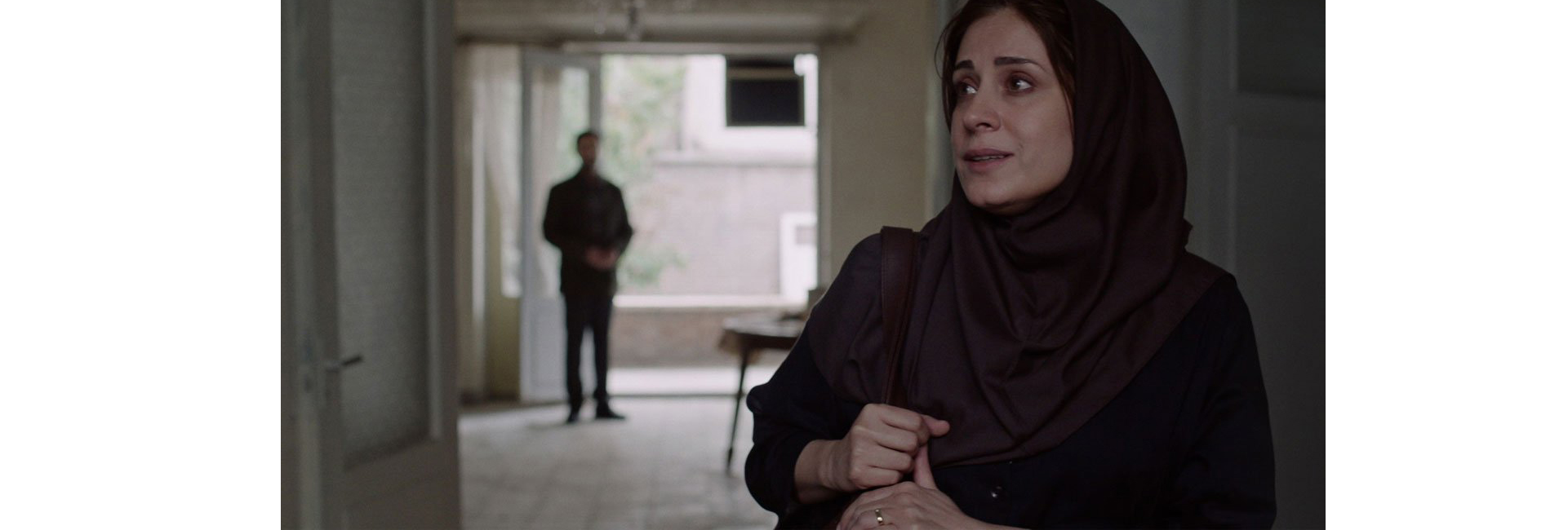 O PERDÃO, um filme de Maryam Moghadam e Behtash Sanaeeha