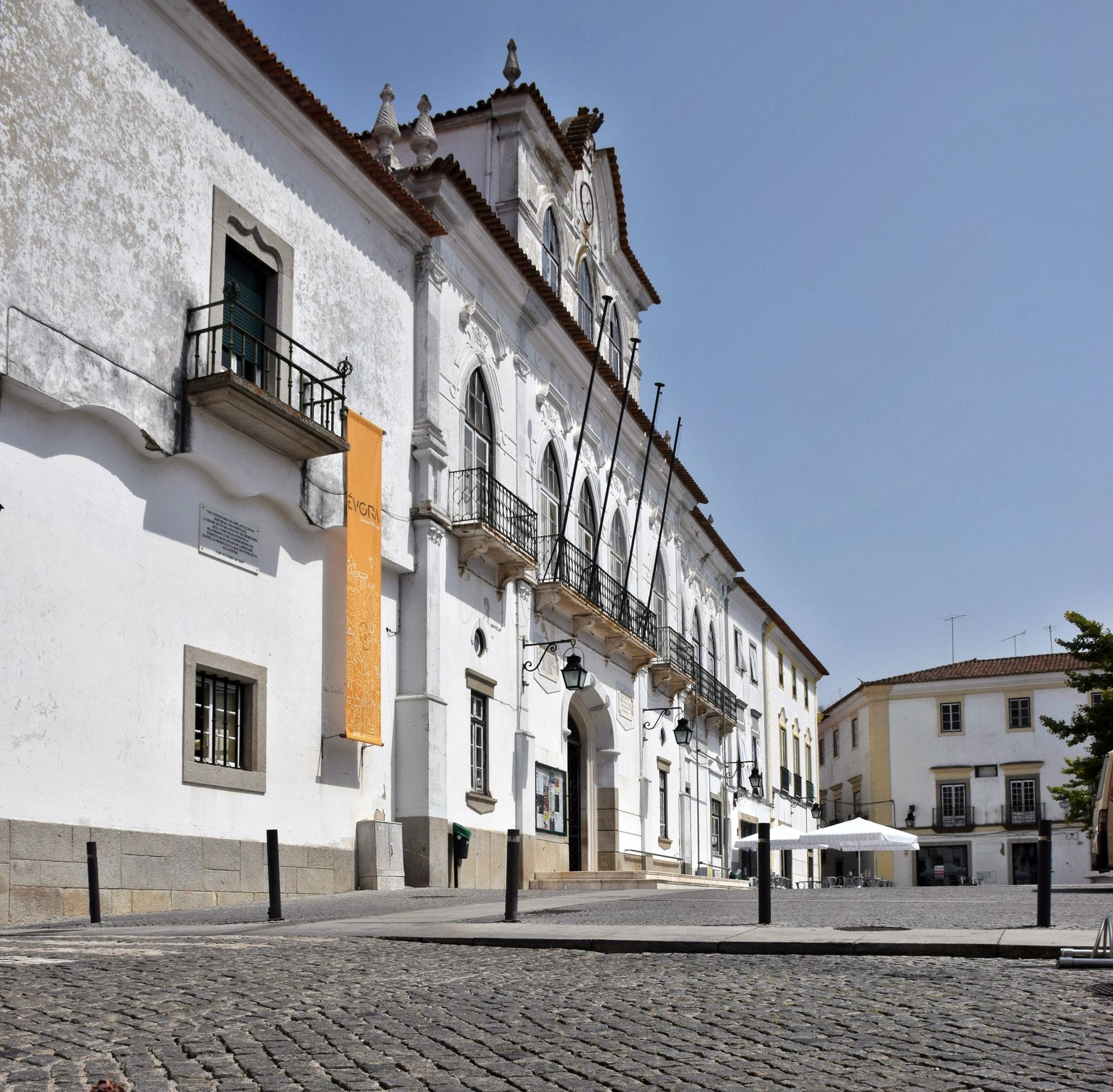 (Português) Câmara de Évora reúne no dia 12 de janeiro