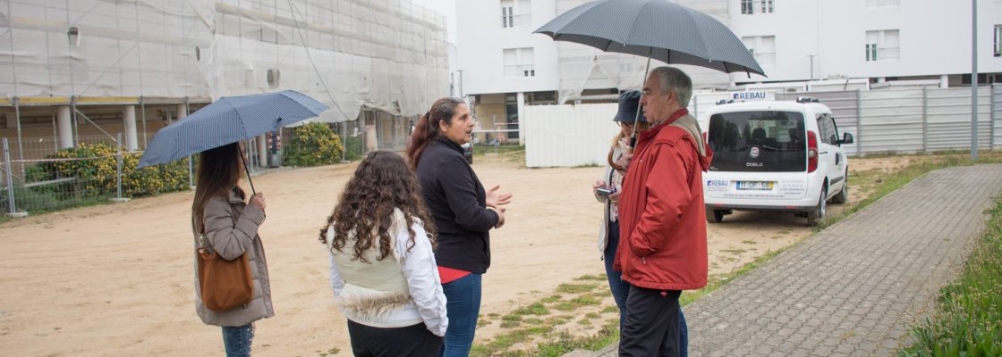Requalificação de edifícios da Habévora nas Corunheiras – PRESIDENTE DA CÂMARA VISITA ...