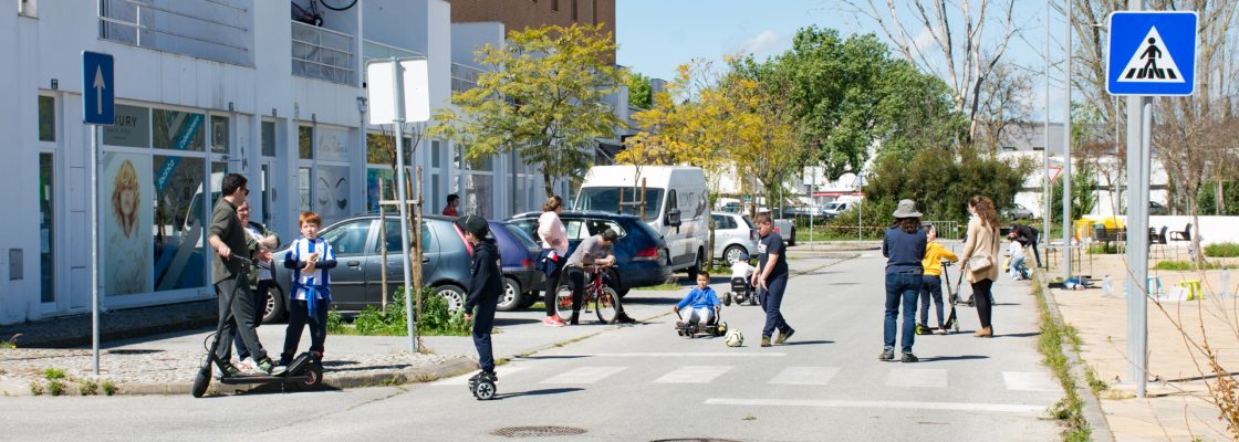 GARE – ÉVORA COMEMORA ANIVERSÁRIO COM CRIANÇAS NA RUA