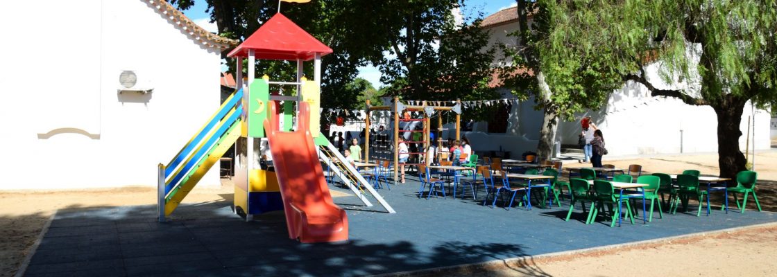 Escola Básica do Bairro da Câmara realizou Festa Final de Ano