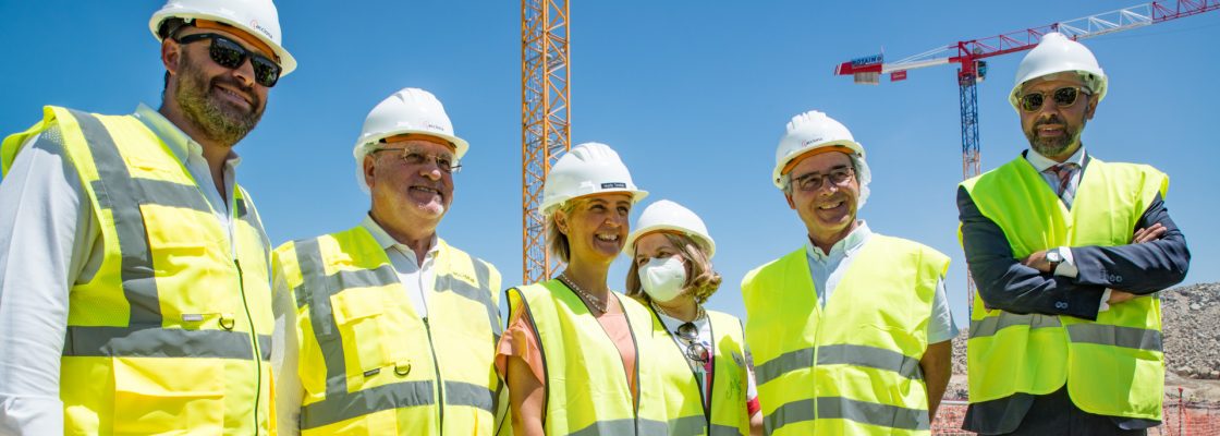 Ministra da Saúde visitou as obras de construção do novo Hospital Central do Alentejo