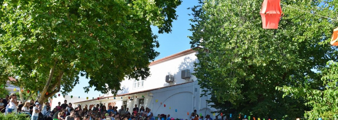 Escola Básica do Chafariz D’El-Rei realizou a sua festa de final do ano