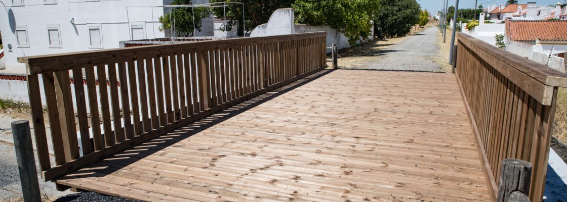 PASSAGEM DA ECOPISTA NA PONTE DE FERRO RENOVADA