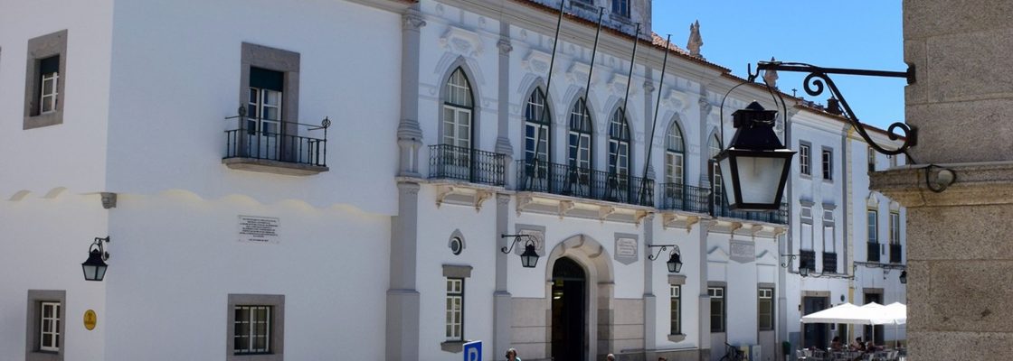 Principais assuntos tratados na reunião pública de 10 de agosto