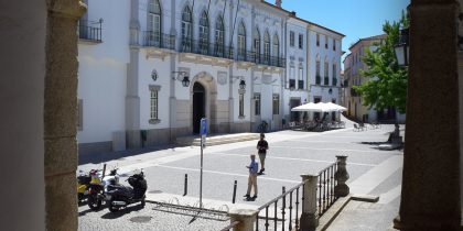 (Português) Principais assuntos tratados na reunião pública de Câmara de 27 de julho
