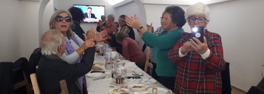 O Centro de Convívio da CME assinalou o 9º Aniversário do grupo de Cante