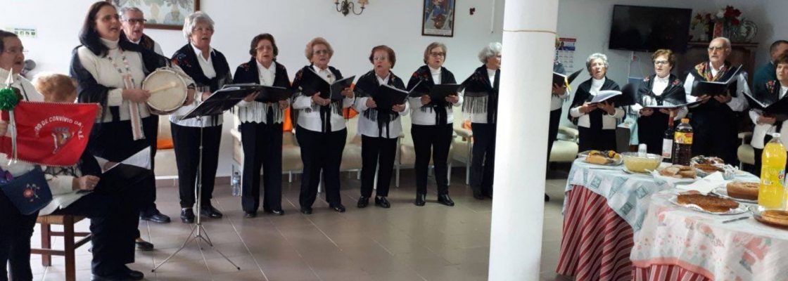 Grupo de Cante do Centro de Convívio da CME actuou em S. Manços