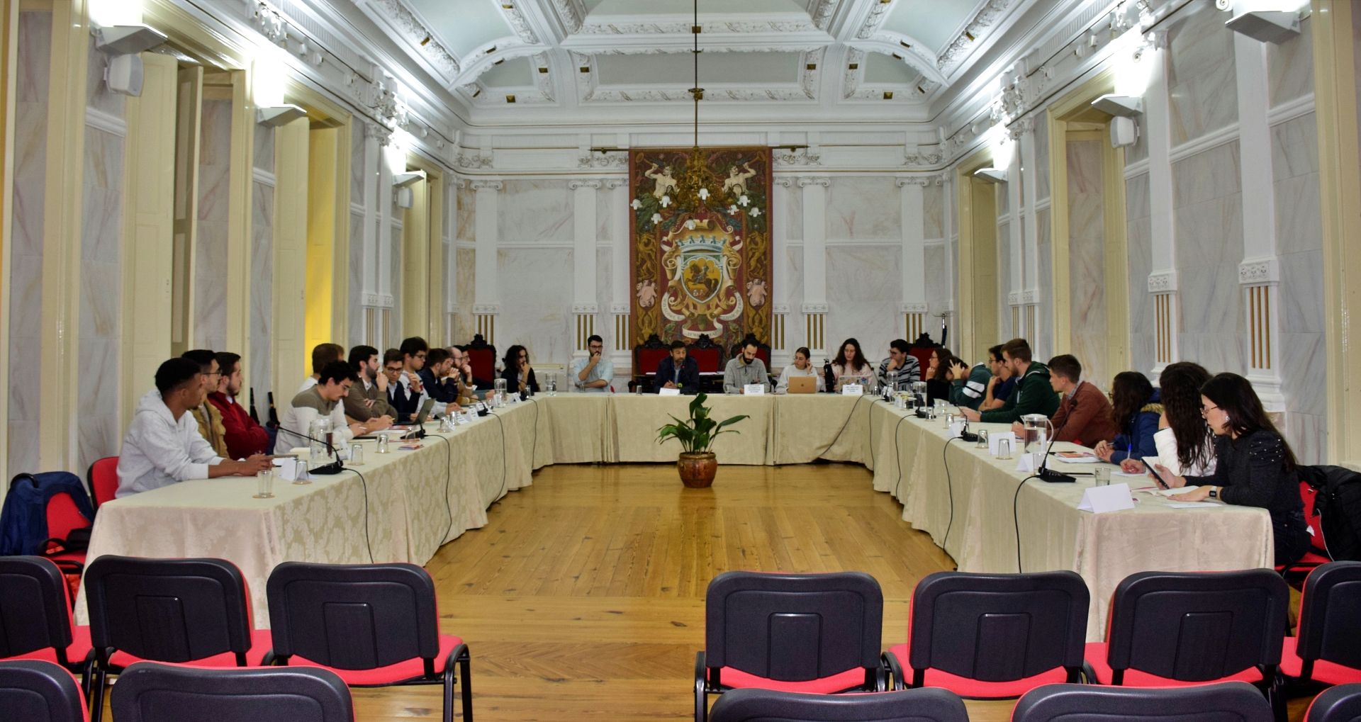 Conselho Municipal da Juventude de Évora aprovou apoios financeiros