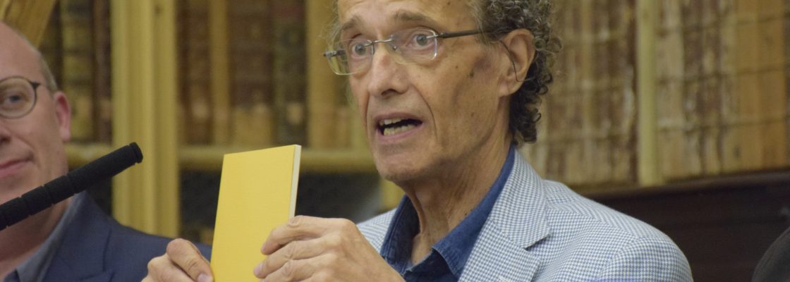 ESCRITOR LUÍS CARMELO HOMENAGEADO NA FEIRA DO LIVRO DE ÉVORA