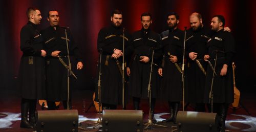 Canto Polifónico Georgiano do Iberi Choir surpreendeu no Imaterial