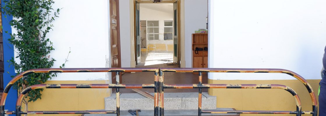 ANTIGA ESCOLA PRIMÁRIA DE SÃO MANÇOS ALVO DE OBRAS DE BENEFICIAÇÃO