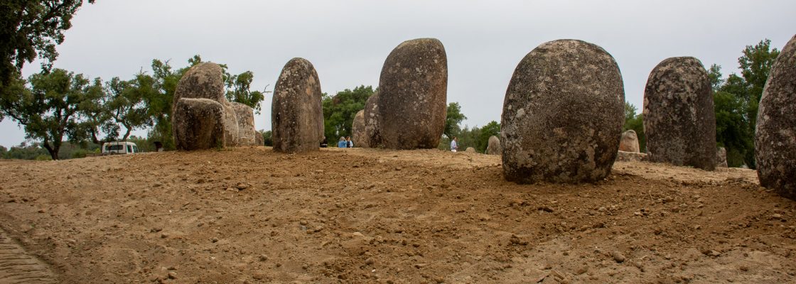 OBRA DE SALVAGUARDA E VALORIZAÇÃO DO CROMELEQUE DOS ALMENDRES PROSSEGUE COM PREPARAÇÃO DO SOL...