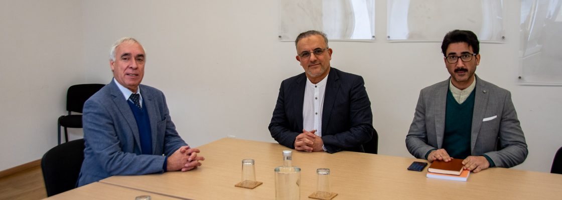 EMBAIXADOR DO IRÃO EM PORTUGAL RECEBIDO NA CÂMARA MUNICIPAL DE ÉVORA