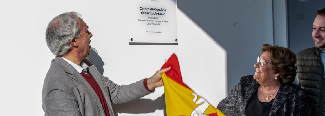 INAUGURADO O NOVO CENTRO DE CONVÍVIO DO BAIRRO DE SANTO ANTÓNIO