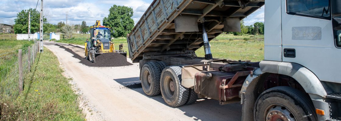 MANUTENÇÃO E CONSERVAÇÃO DE CAMINHOS DE ACESSO A PROPRIEDADES OU DE TRÂNSITO RURAL