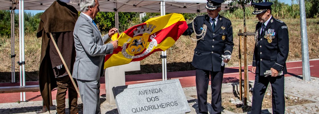 INAUGURADA EM ÉVORA A AVENIDA DOS QUADRILHEIROS