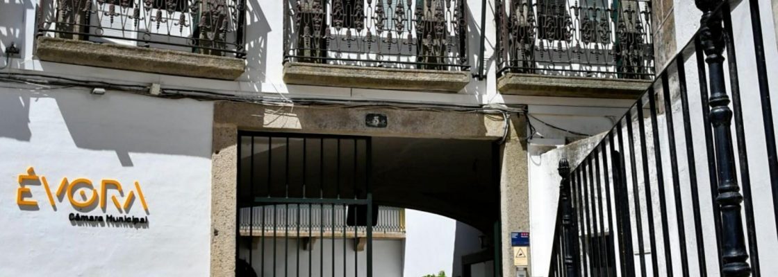Câmara Municipal de Évora reúne no dia 18 de setembro