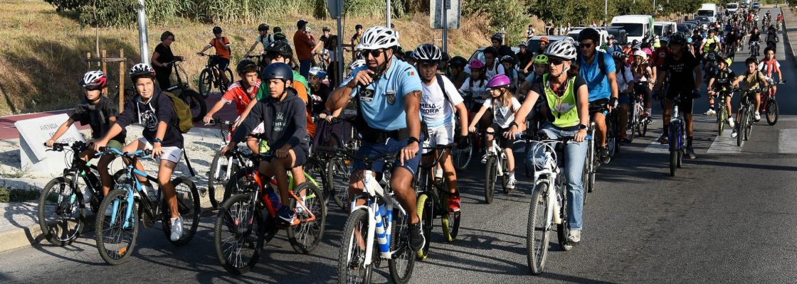 Volta das Escolas em Bicicleta por uma mobilidade sustentável