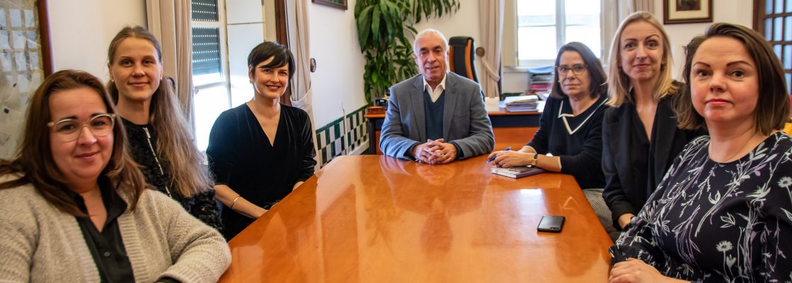 DELEGAÇÃO DE LIEPAJA (LETÓNIA) RECEBIDA NA CÂMARA MUNICIPAL DE ÉVORA