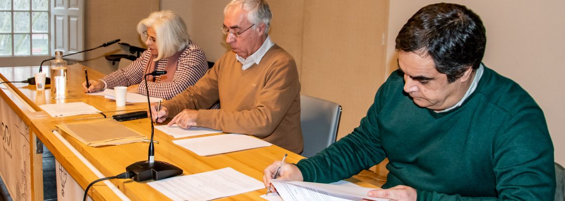 CÂMARA MUNICIPAL DE ÉVORA ASSINA ACORDO COLETIVO DE ENTIDADE EMPREGADORA PÚBLICA (ACEP)