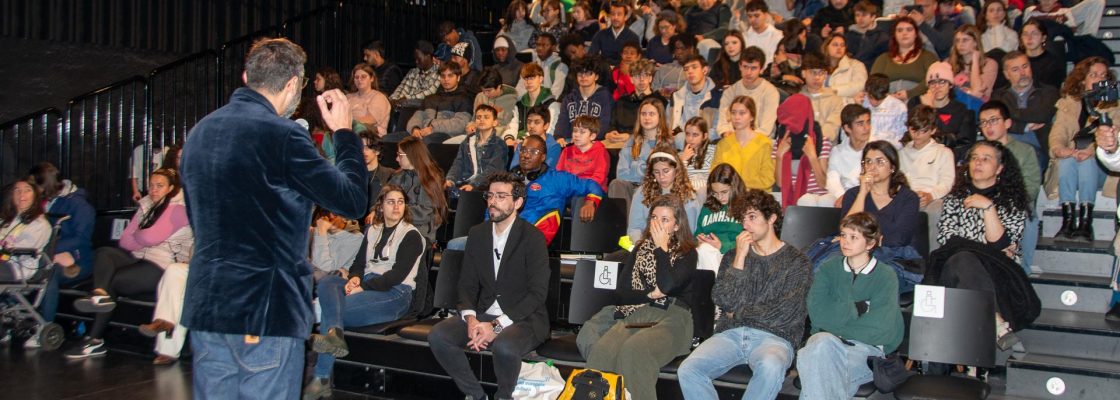 “PINÓQUIO” EM ÉVORA A DEBATER A DESINFORMAÇÃO