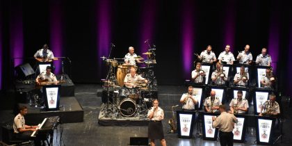 Orquestra Ligeira do Exército celebrou 10º aniversário da Direção de Formação no Teatro Garcia de Resende
