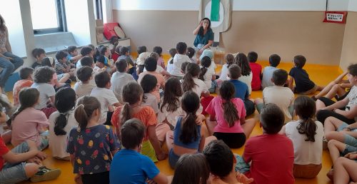 Artistas locais partilharam cultura com os mais novos através do Artes à Escola