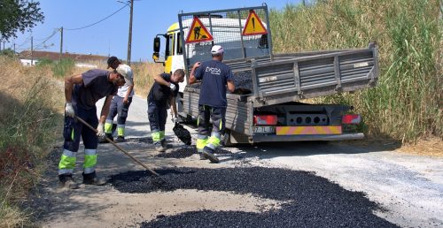 Câmara de Évora procede a diversas reparações na Estrada de Santo Antonico
