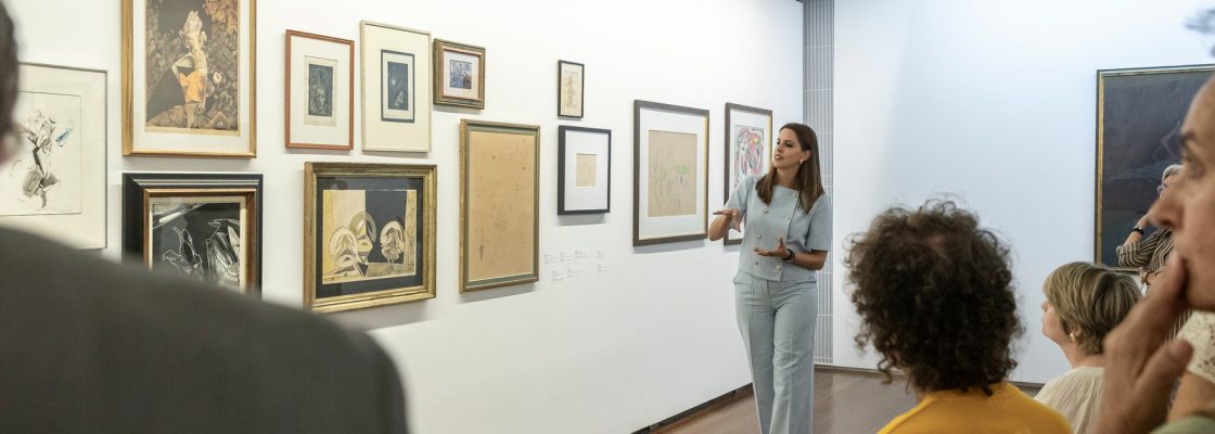 Archived: (Português) Visita Guiada à exposição “SURREALISMO, UM SALTO NO VAZIO”,...