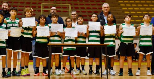 Torneio Natal Solidário decorreu no Pavilhão dos Salesianos