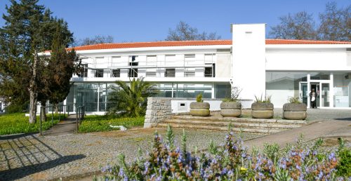 Concretizados trabalhos de conservação nas Extensões de Saúde de Valverde e de Évora