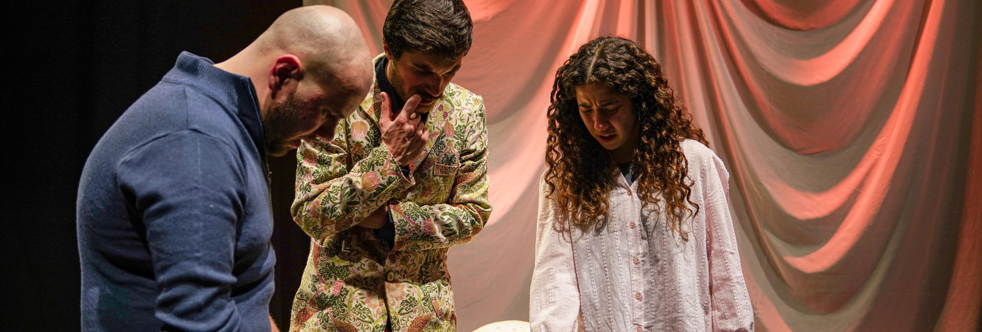 Teatro CAMA NUPCIAL, do autor catalão Sergi Belbel