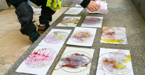    Artes animaram esta manhã a Feira do Livro