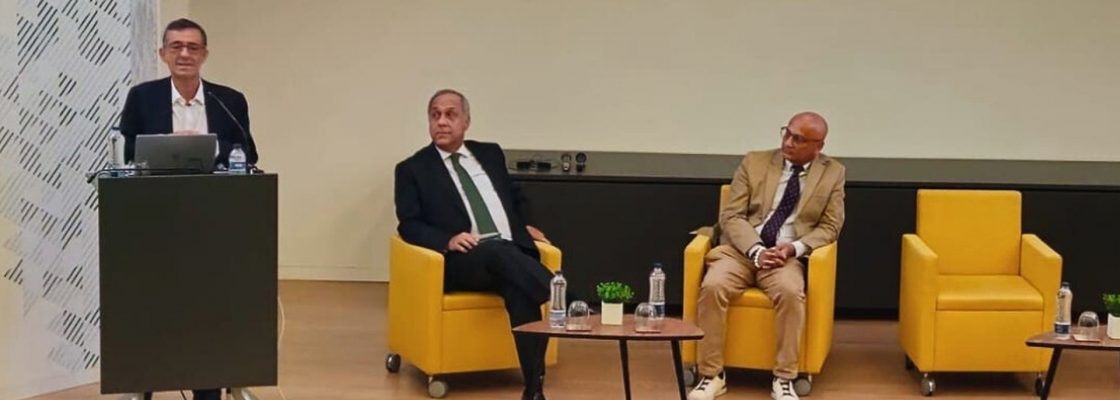 “Tudo farei para fomentar o investimento e o crescimento no concelho de Évora”, frisa Carlos...