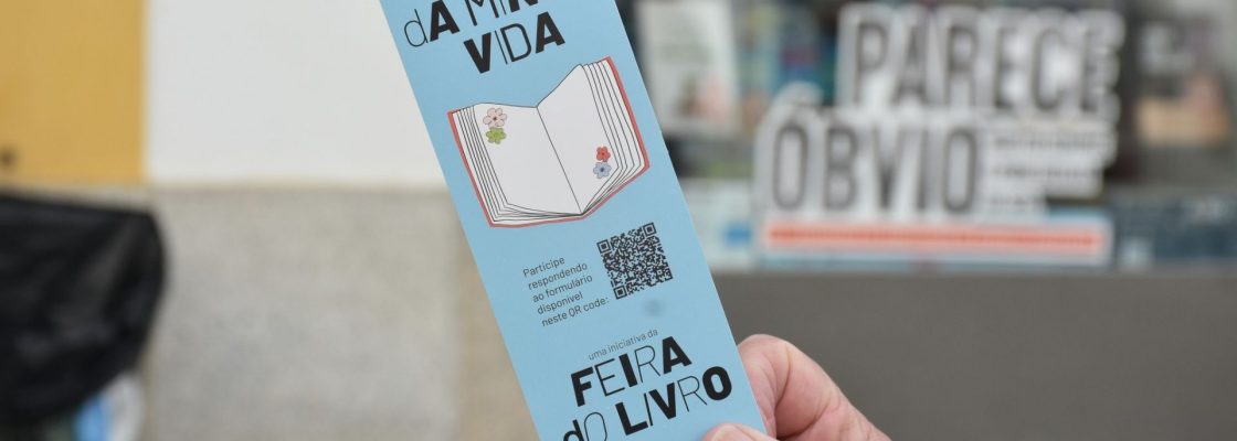 Dia Mundial do Livro: Crianças distribuem marcadores e convidam para a Feira do Livro de Évora