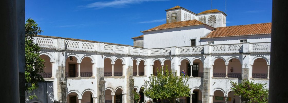 Escola de Santa Clara inaugurou o seu novo espaço radiofónico