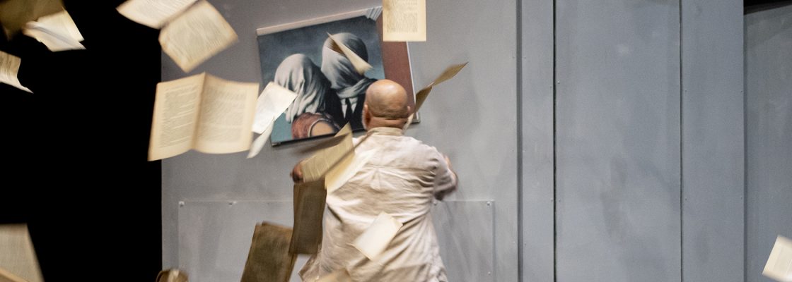Teatro “Pareciam homens ao longe”, de Gil Vicente Tavares, pel’ A Escola da Noite