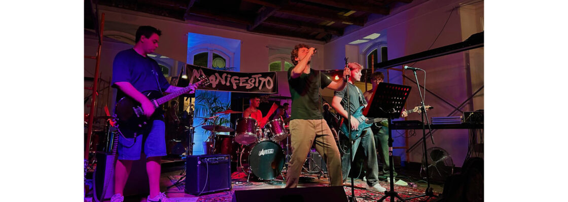 Manifestto