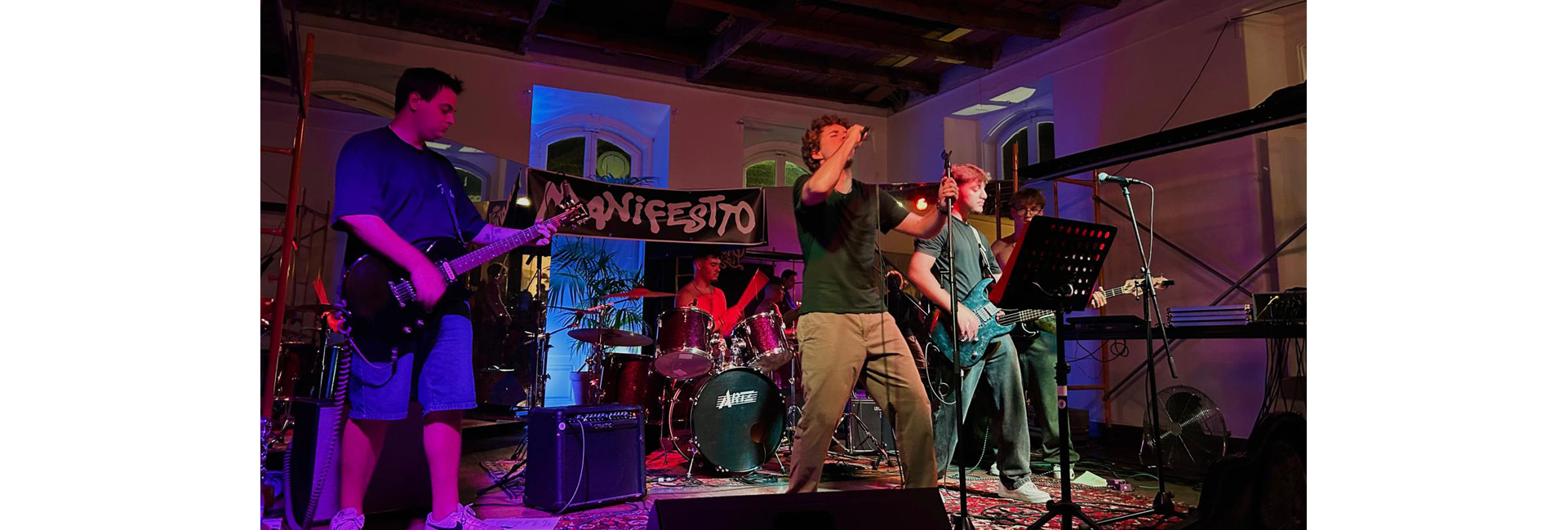 Manifestto