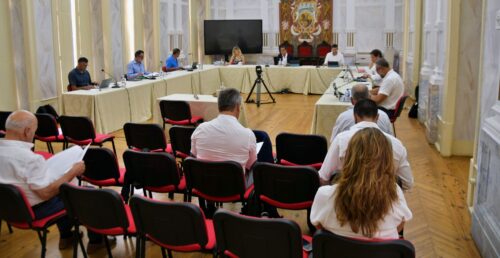 Arena de Évora recebe investimento de 433 700 mil euros para melhorar a insonorização, reabilitação acústica e equipamentos de som
