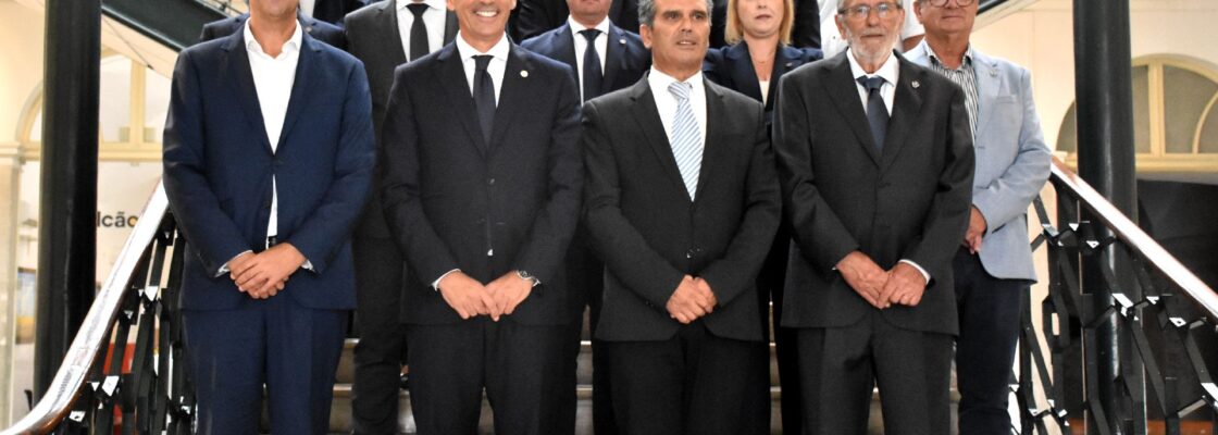 (Português) Câmara de Évora assina protocolo para desenvolvimento do futebol na região